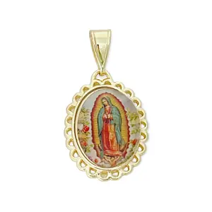 Oval shape guadalupe pendant in 18k of gold layering