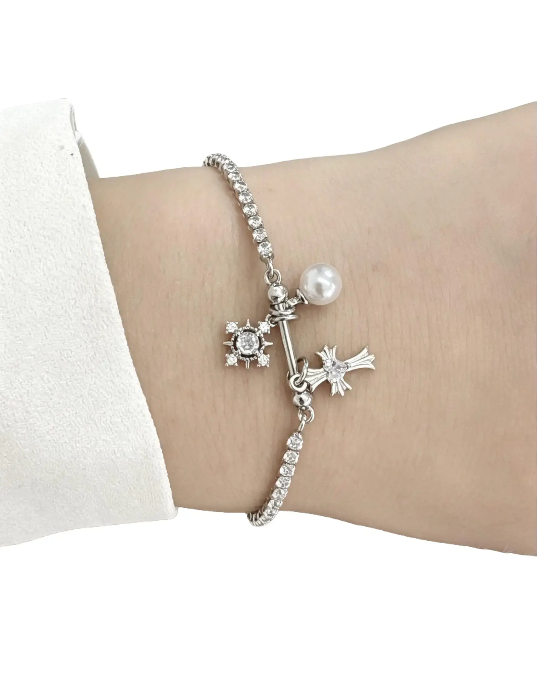 Women's Adjustable Bracelet with Cross & Snowflake Charms, Sparkle Cubic Zirconia Alloy Jewelry, Hypoallergenic for Everyday Wear, Bling Effect, 5G, Dimensions, Arm Candy Accessories, Birthday, Cz Alloy, Anniversary, Bracelet Stacking, For Women, Accessor