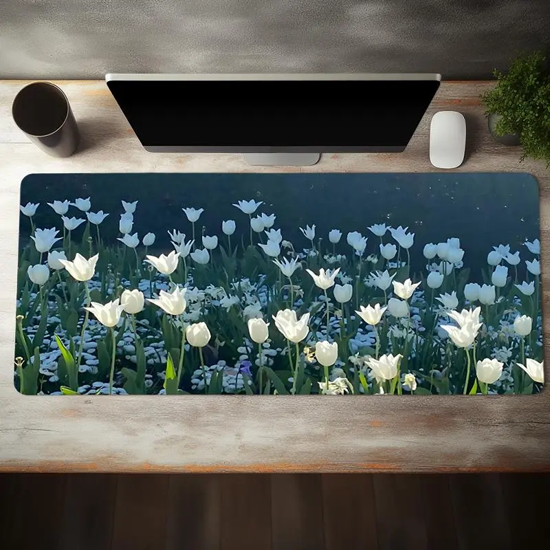 Flower Tulip Pattern Large Gaming Mouse Pad, Office Desk Accessories, Non-slip Rubber Base Stitched Edge Desk Pad for Desk Laptop Desktop Home Office Game
