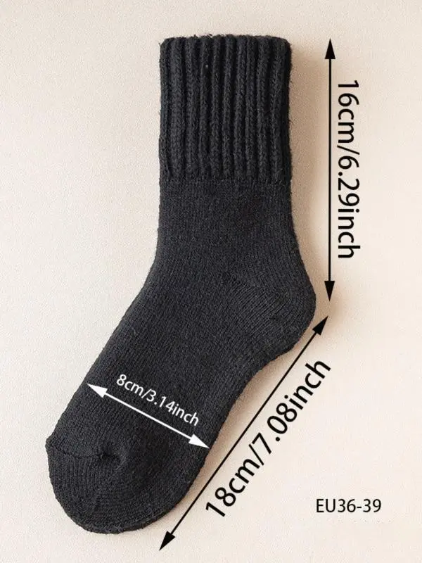Women's Mid-Calf Casual Socks - Comfortable Stylish for Everyday Wear Versatile Design Ideal for Casual Outings