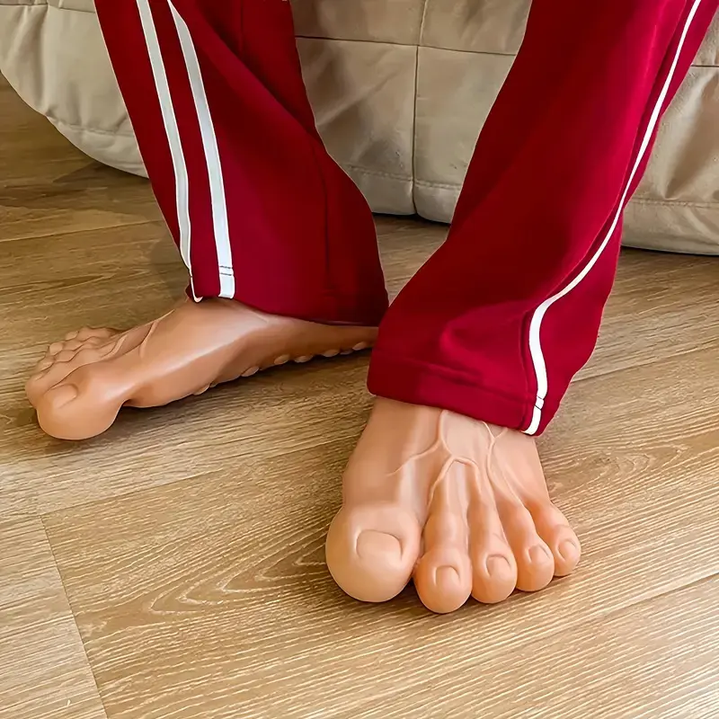 Halloween Big Feet Prank Shoes, Realistic Fake Feet with Toenails, Funny Costume Party Props, Joke Gift, Lightweight Slip-On Shoes