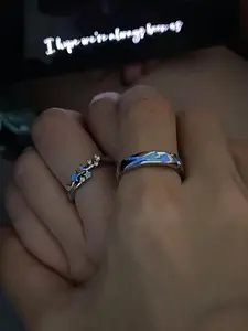 Blue Glow-In-The-Dark Promise Ring, Luminous Couple Ring, Wedding Anniversary Gift, Valentine's Day Present, Elegant Jewelry for Couples, Wedding Promise Rings