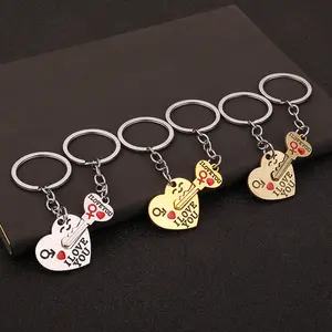 Cute Heart Keychain Gift for Couples, Fashion All-Match Kawaii Keychain for Car Keys, Valentine’s Day Gift