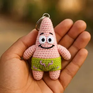 Cute Handmade Crochet Star Plush Keychain – Funny Cartoon Style Bag Charm Gift