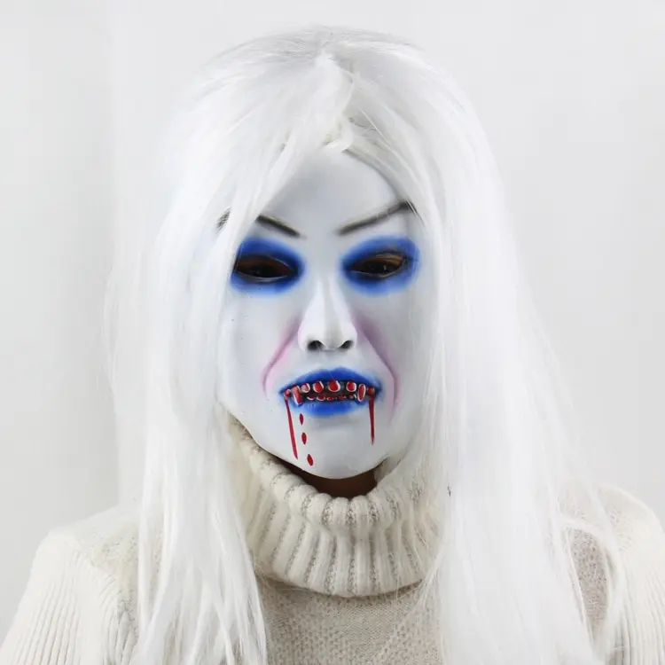 Adult 3-Dimensional Latex Witch Face Mask - Bloody Non-Bleeding Special Effects, White Hair, 25x30cm Free Size, Comfortable Performance Wear, Party Accessory, All Seasons, Great for Halloween and Christmas