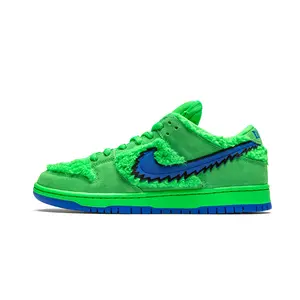 SB Dunk Low "Grateful Dead - Green Bear" CJ5378 300