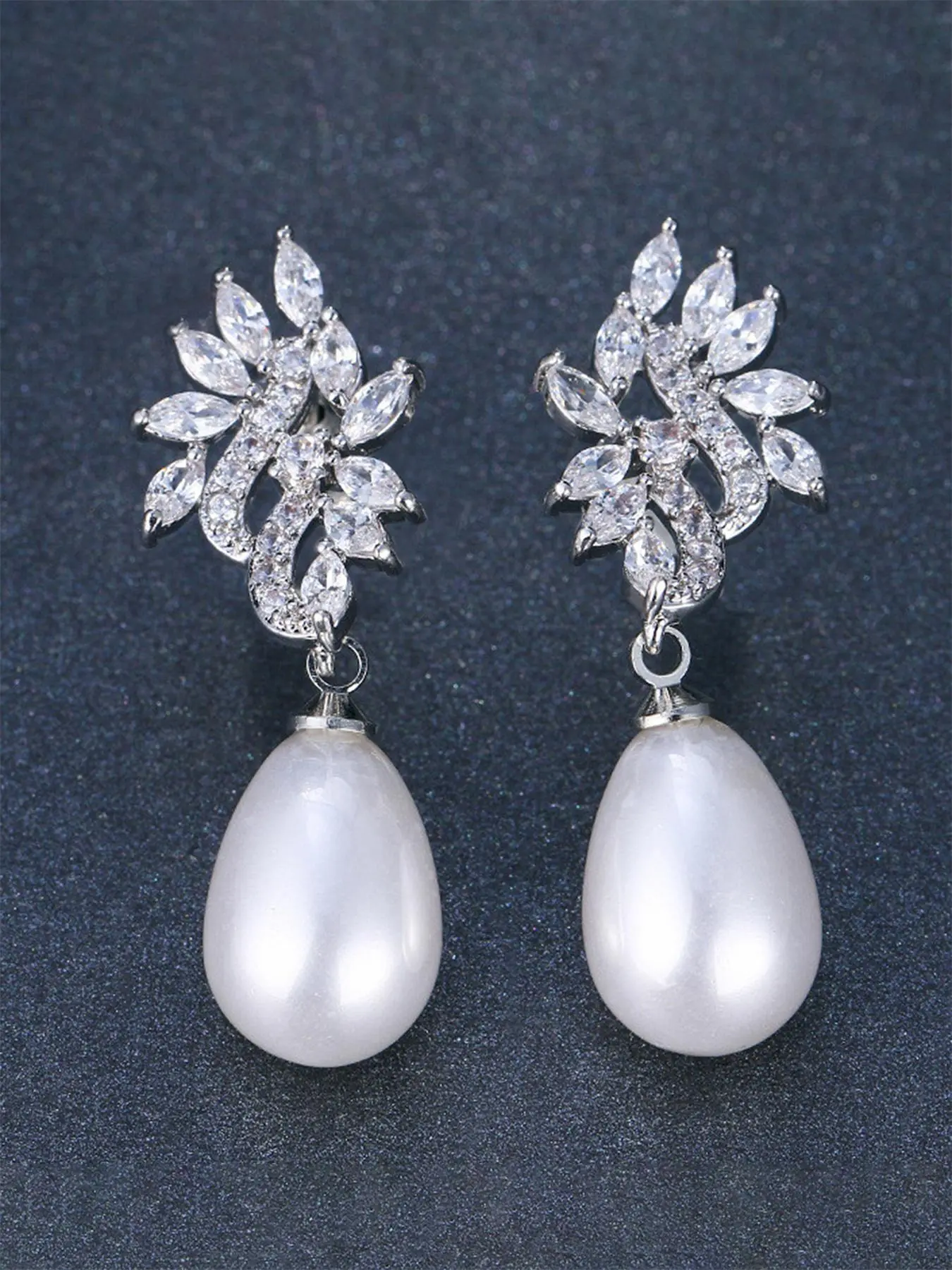 Faux Pearl & Cubic Zirconia Decorated Dangle Earrings, Elegant Jewelry for Party, Daily Clothing Decor, Trendy All-match & Exquisite Jewelry for Birthday Gift