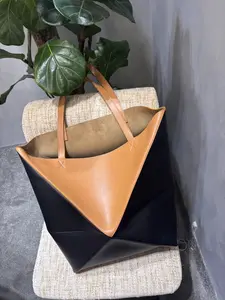 Pre-owned Loewe Smooth calfskin leather Tote Bags Puzzle Fold Tote Large（88176237）