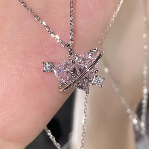 Women's Y2K Silver-Tone Heart-Shaped Alloy Necklace Set, Elegant Heart Exquisite Jewelry Gift for Women, Perfect for Daily Wear and Special Occasions