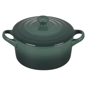 Le Creuset Mini Round Cocotte 14 oz Le Creuset Mini Round Cocotte 14 oz