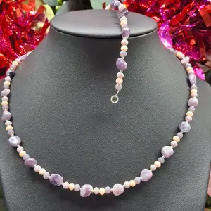 collar y pulsera con cuarzo amatista