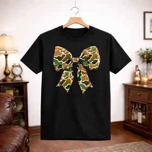Camo Bow Graphic T Shirt Women Oversized Cotton Tee Casual Streetwear Cute Bow Print Short Sleeve Top Summer Outfit Y2K Fashion Daily Wear Vacation Gift Idea