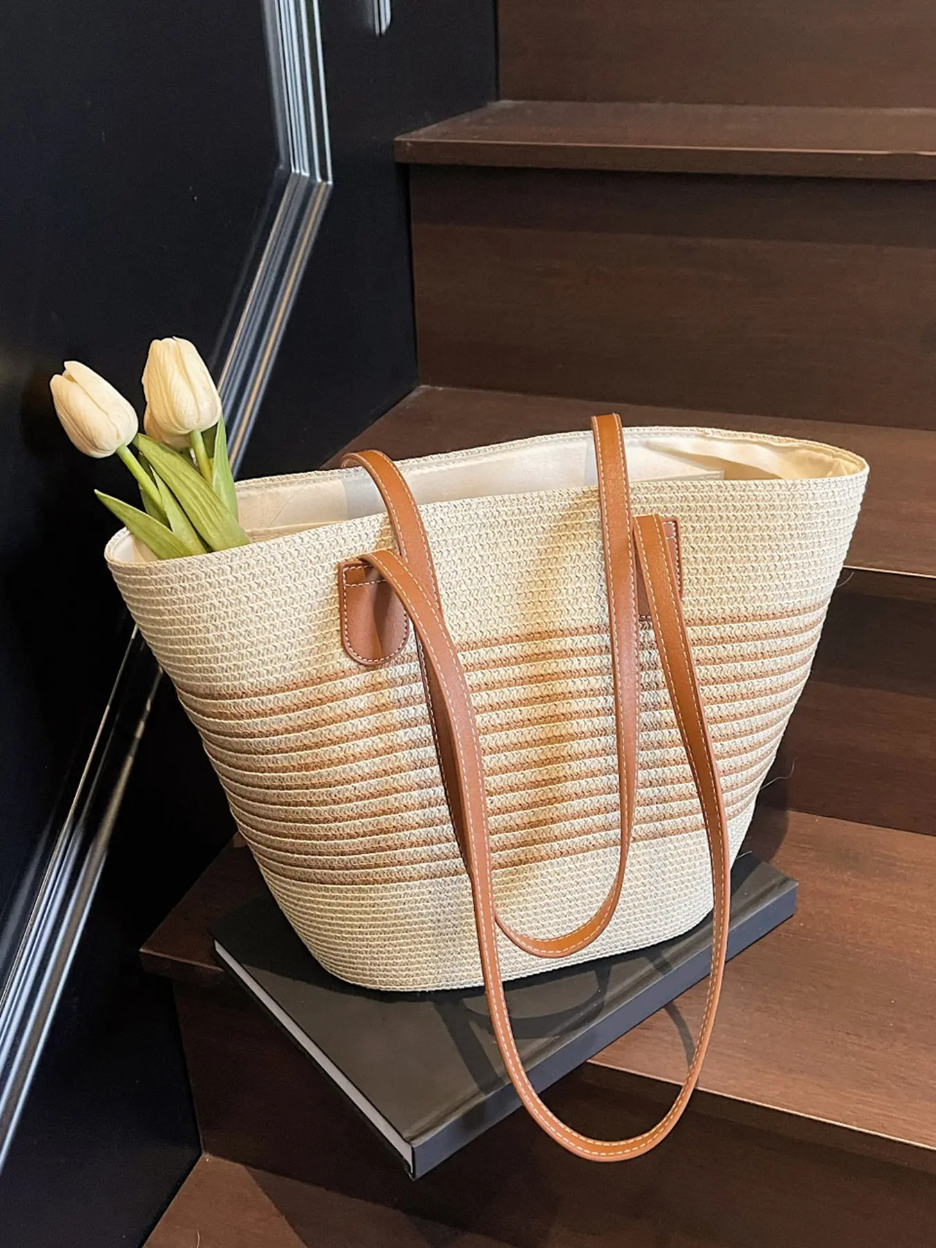 Vacation style relaxed and fashionable retro tote bag, striped woven decorative design, casual and simple texture, large capacity shoulder bag, suitable for going out shopping, attending parties, dating, and playing, Fashionable Patterned Bag