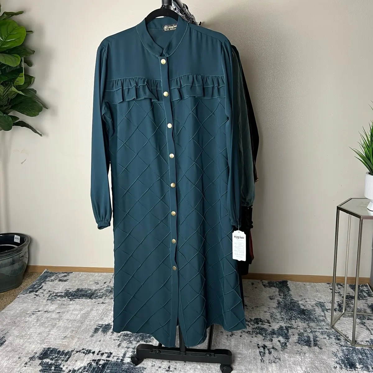 Women's dark green  two-piece pant set with shirt dress size xL. Made in Egypt. Womenswear Clothing Comfort