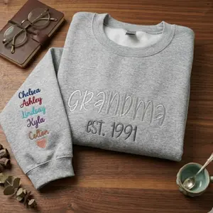 Embroidered Grandma EST year Sweatshirt, Custom Name Sleeve Sweatshirt, Personalized Nana Gigi Mimi Mama Sweater, Grandma Est Year Gift, Cozy Mother’s Day Family Keepsake