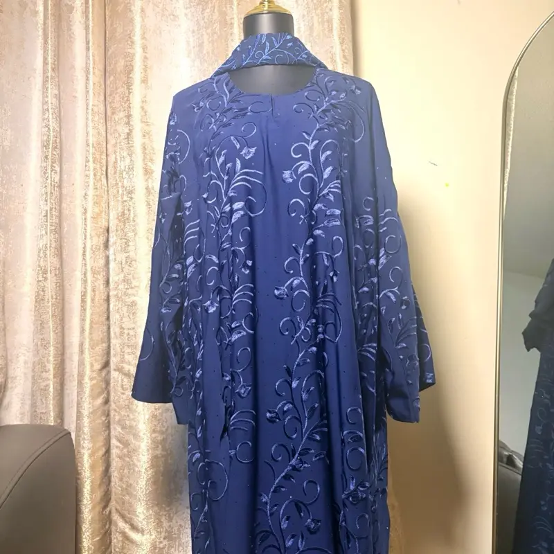 Luxury Embroidered Mukhawar Abaya