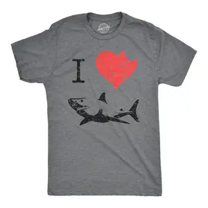 I Love Sharks T Shirt Daddy Shark Funny Graphic Tee Gift for Dad Vintage Tee Mens Funny T Shirts Cool Vintage Fashion T-Shirt Gift Classic Menswear Shark Apparel for Men Novelty Tees for Guys Dark Grey