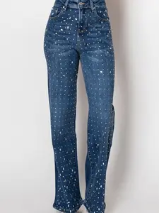 Straight Legged Jeans With A High Waist & Varied Rhinestone Designs - Jeans De Pierna Recta Con Cintura Alta & Diseños Variados De Pedreria