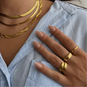 EVRY JEWELS Gold or Silver Plated Women's Hypoallergenic Daily Ring