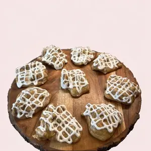 Original Cinnamon Roll Praline - Snack - Candy Sugar Sweet