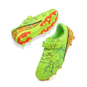 Boys' and girls' soccer cleats, soccer training shoes, outdoor natural grass, artificial turf, soccer shoes, suitable for soccer and rugby.