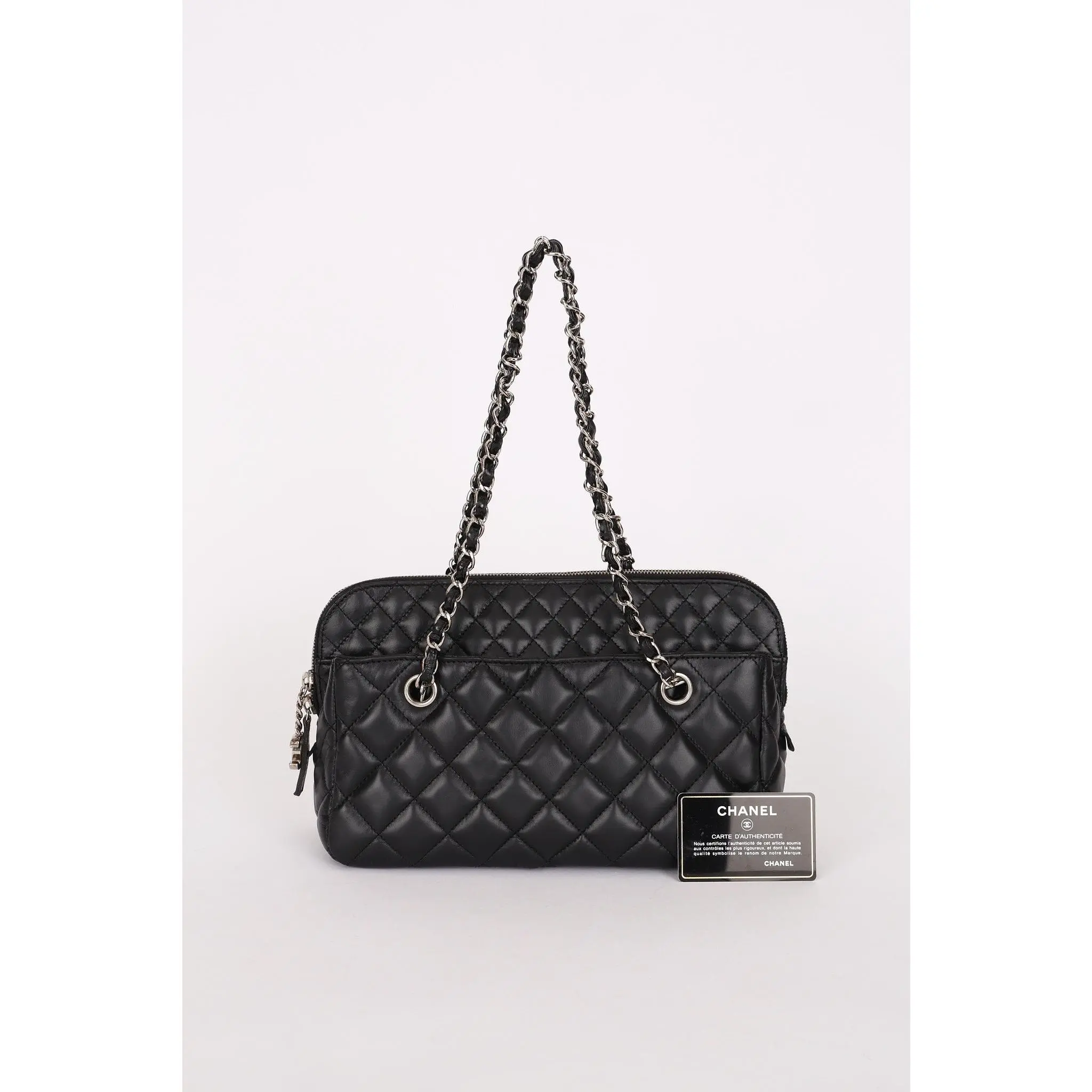 Pre-owned CHANEL Designer Handbag/Wallet In The Business Camera Bag Black Lambskin 2011 SHW Drop 48