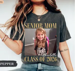 Custom Photo Class of 2026 Family Shirt, Proud Mom of 2026 Graduate,Senior Mom Graduation Tee