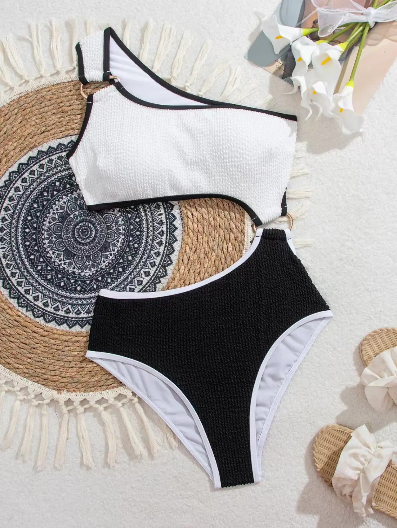 Girl's 2-Piece 1-Shoulder Bikini Set, Black and White Color Block Design for Kids' Sports & Outdoor Swimwear