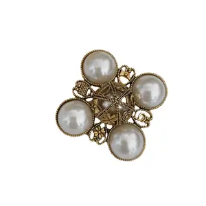 Vintage Style Pearl Brooch