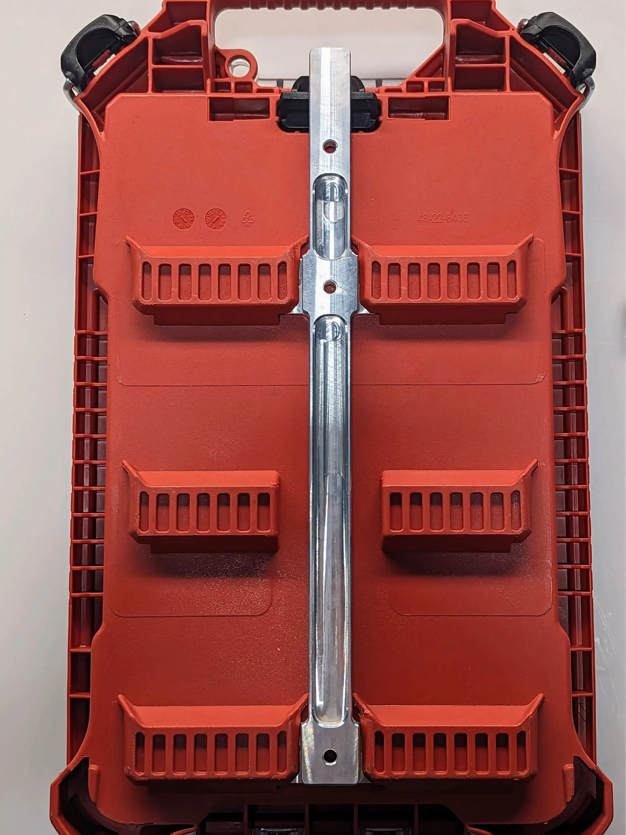 Milwaukee Packout Locking Wall Mount by Unbeaten Path Designs - Compact