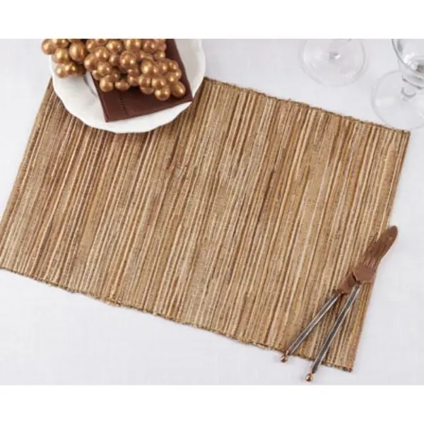 Saro Lifestyle 217.GL1420B 14 x 20 in. Shimmering Woven Nubby Placemats, Gold - Set of 4