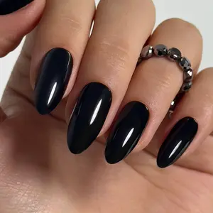 Raven Shade Press On Nails | CurvLife Nail | 24pcs Medium Stiletto Fake Nails | Glossy Finish with Deep Black Hue & Polished Shine | Easy to Apply, Comfortable & Long-Lasting | Great for Daily Wear, Night Outs, Concerts & Bold, Edgy Styles