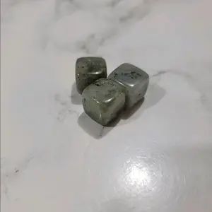 Labradorite Tumbled Crystal