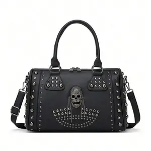 New Design Metal Rivet Skull Head Punk Rock Crossbody Bag, Studded Women Large Capacity Handbag Shoulder Messenger Bag Retro Fashionable Rivet Skull Tote Bag Halloween Bags Perfect for Fancy Party Daily Outgoing