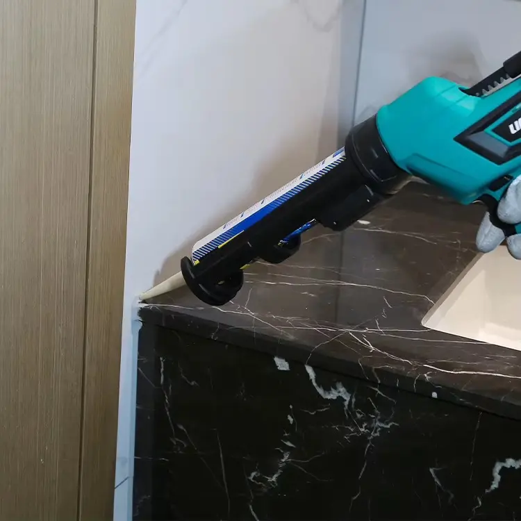 20V Cordless Electric Caulking Gun, 310ml Heavy-Duty Silicone Sealant Applicator, 6-Speed Adjustable, Battery Powered