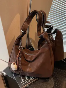 Large Capacity Shoulder Bag for Women, Fall Winter Fashion Commuter Crossbody Satchel, New Vintage Casual Single Strap Handbag, Fashionable Saddle Bag