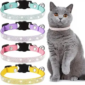 Adjustable Sparkling Rhinestone Cat Collar, Velvet Material, Safety Buckle, Small Dog Pet Bell Collar, 4 Pcs Pack, Cat and Dog Necklace