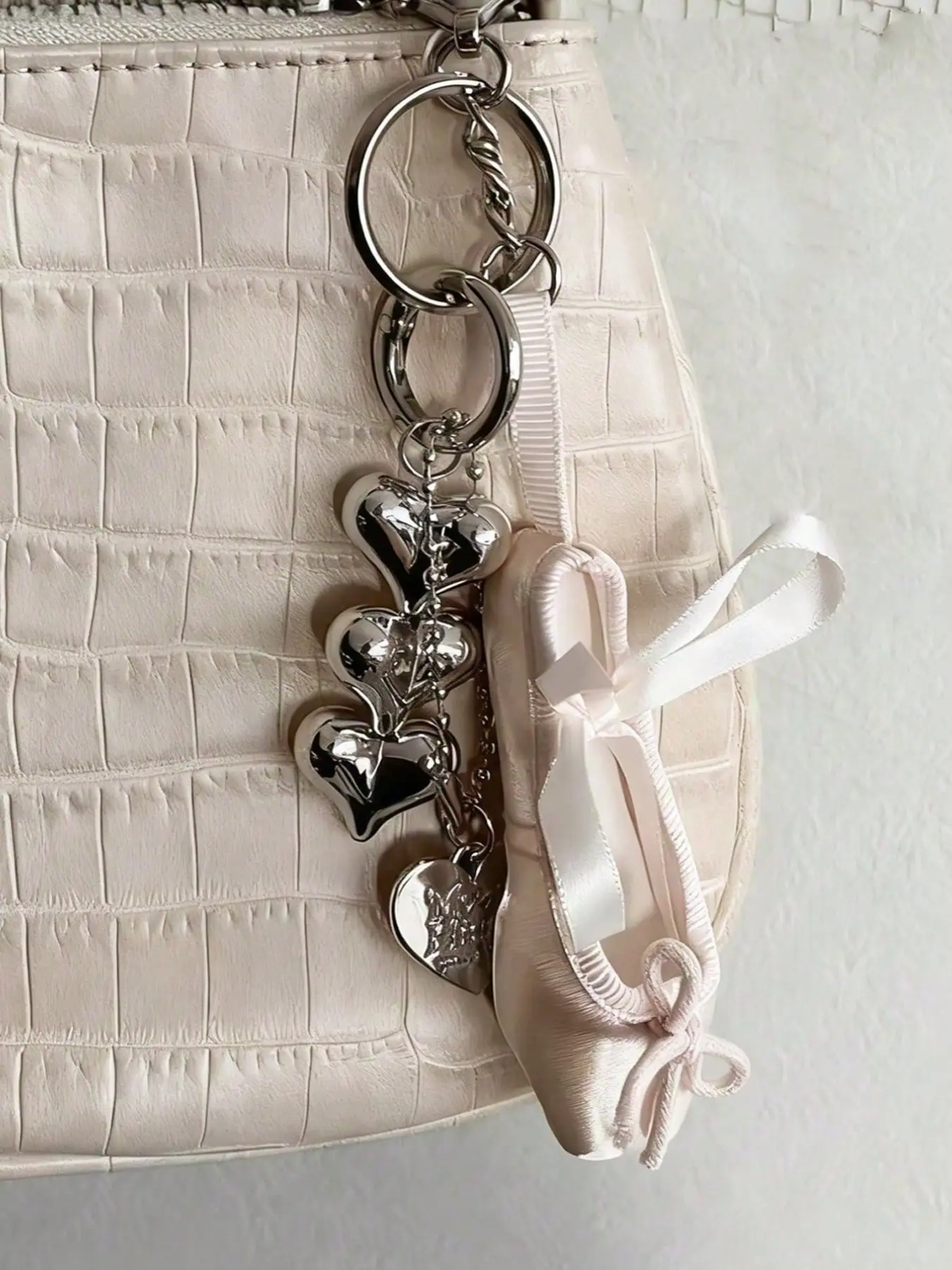 Handmade ballet shoe bag charm with heart, ballet shoe Gift Keychain, ballet-style jewelry mini shoe satin keychain, silver heart bead charm ballet shoe keychain, Keychain Accessories - detachable and combinable at will