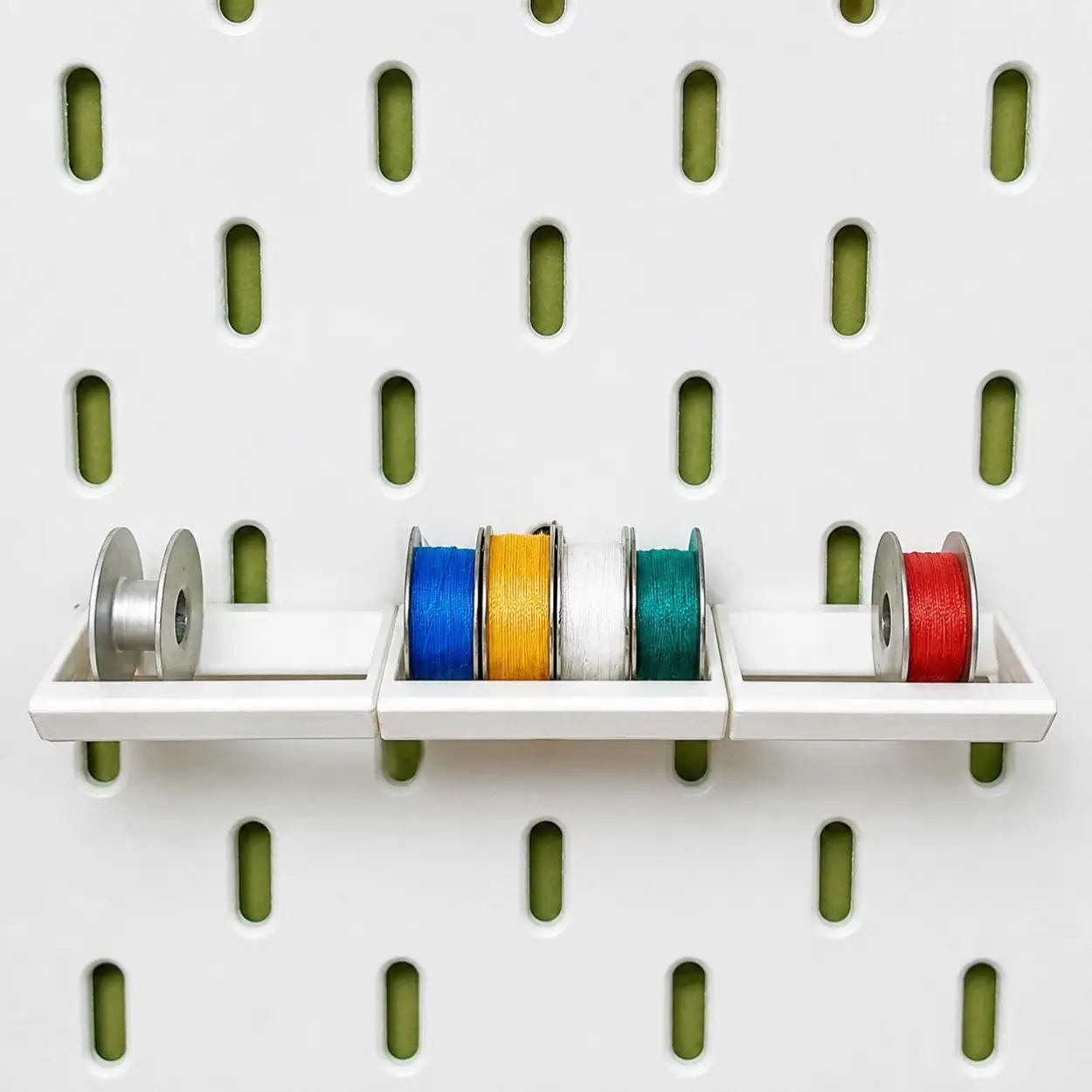 3-Pack Embroidery Bobbin Holder for IKEA Skadis Pegboard, Thread Spool Storage Organizer, Sewing Room Accessory