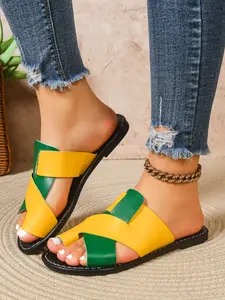 Women's Cross Strap Flat Sandals, Anti-Slip Open Toe Beach Slippers, Versatile Summer Footwear, Comfortable Slip-On Design