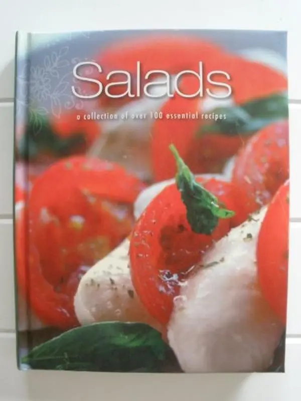 USED-Salads: A Collection of over 100 Essential Recipes by Parragon Inc. (Hardcover)