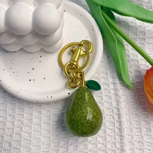 {Cute Fruit Keychain} Fashionable and daily matching cute pear keychain, suitable for daily wear, gifts for friends and girlfriends