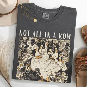 Duck Non Row Shirt, Fun Retro Animal Shirt, Duck Mom Pattern T-shirt, Gift for Mom