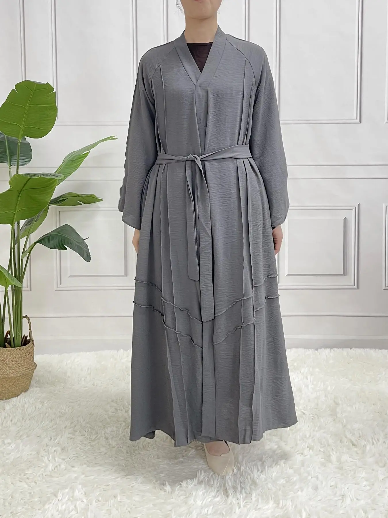 Arabic Clothing-Seam Detail Bell Sleeve V Neck Maxi Kaftan Dress with Belt, Plain Hidden Button Abaya Loose Long Arabian Dress, Women's Clothes
