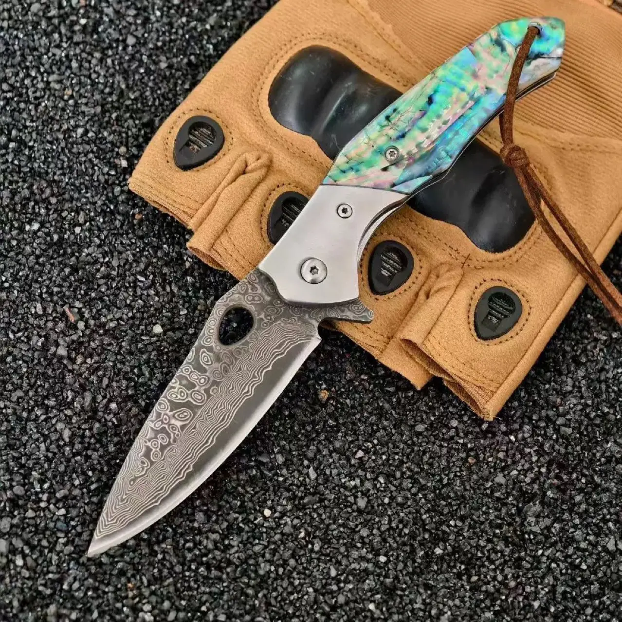 Damascus Folding Pocket Knife, 3.54 Inch Damascus Steel Blade EDC Knife with Abalone Shell Handle & Pocket Clip, Lightweight Outdoor Hunting Knife for Men, Women, Camping and Everyday Carry