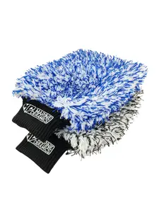 The Ultra Microfiber Wash Mitt (Premium Blend)