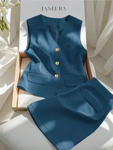 Women's Solid Color Vest and Shorts Set, Suits, High-Quality Commuter Fashion Professional Ensemble, Slim-Fitting Sleeveless Plain Chevron Pattern