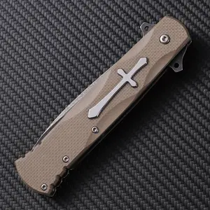 Multifunctional stainless steel folding knife, a foldable fruit knife, equipped with a portable clip, is an excellent gift item.