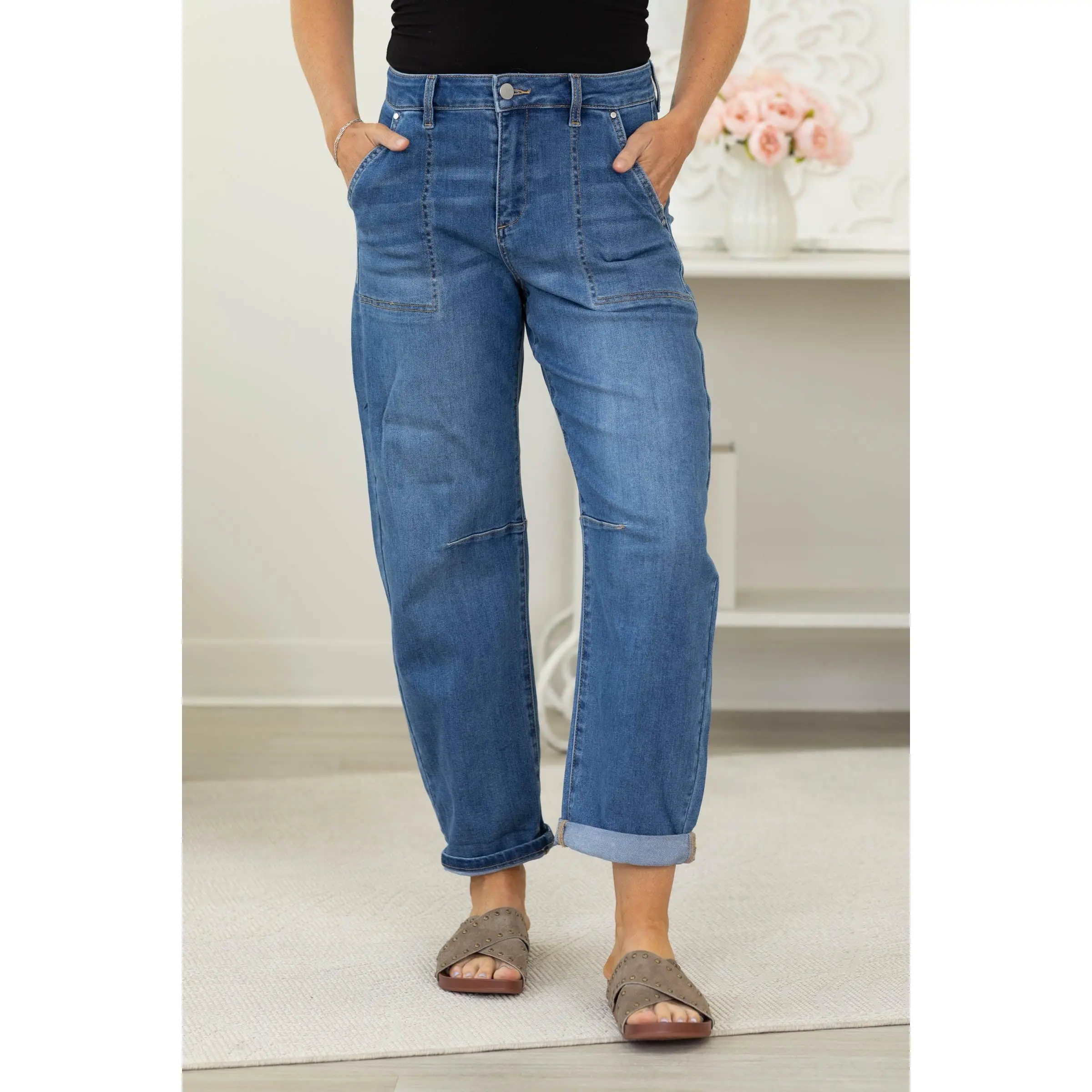 Risen Slouchy Barrel Jeans with Patch Pockets