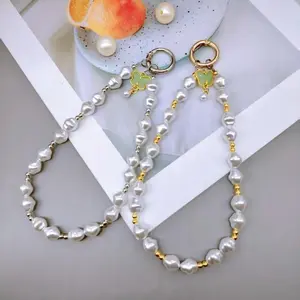 Irregular Short Pearl Phone Chain, Creative Phone Lanyard, Anti Loss Phone Pendant, Phone Strap for Women & Girls, Phone Accessories
